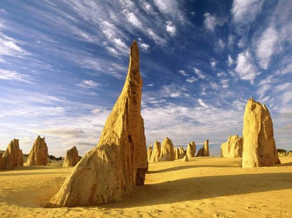 Sa mạc Pinnacles - Ảnh: wordpress