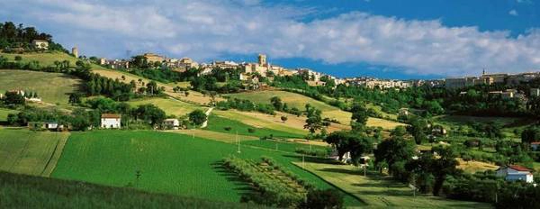 Thành phố thi ca Recanati của Ý - Ảnh: acantocountryhouse.it Thành phố thi ca Recanati của Ý - Ảnh: acantocountryhouse.it