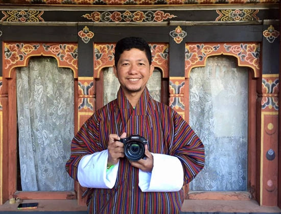 Nhiếp ảnh gia Nguyễn Thanh Tùng - người đã có những trải nghiệm tại vương quốc Bhutan. Nhiếp ảnh gia Nguyễn Thanh Tùng - người đã có những trải nghiệm tại vương quốc Bhutan.