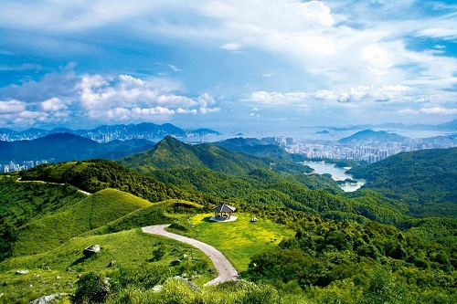 Đường MacLehose là cung đường trekking dài 100 km ở Hong Kong. Ảnh: Bay Area. Đường MacLehose là cung đường trekking dài 100 km ở Hong Kong. Ảnh: Bay Area.