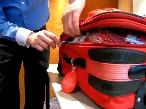 Không nên quá tin tưởng vào các loại khóa kéo vali Không nên quá tin tưởng vào các loại khóa kéo vali