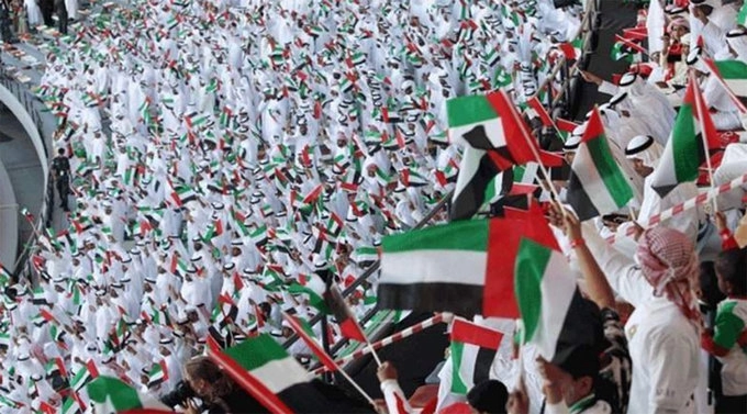 Các tiểu Vương quốc Ả Rập Thống nhất (UAE) là một liên bang gồm 7 tiểu vương quốc Abu Dhabi, Dubai, Sharjah, al-Khaimah của Ra, Ajman, Umm al-Quwain và Fujairah. Quốc khánh của UAE là ngày 2/12. Ảnh: Khaleej Times. Các tiểu Vương quốc Ả Rập Thống nhất (UAE) là một liên bang gồm 7 tiểu vương quốc Abu Dhabi, Dubai, Sharjah, al-Khaimah của Ra, Ajman, Umm al-Quwain và Fujairah. Quốc khánh của UAE là ngày 2/12. Ảnh: Khaleej Times.