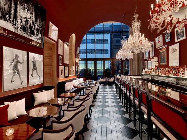 <strong>Khách sạn sang trọng nhất: </strong>Baccarat Hotel and Residences, New York, Mỹ. Giá phòng từ 795 USD/mỗi đêm. Ảnh: Jetsetter