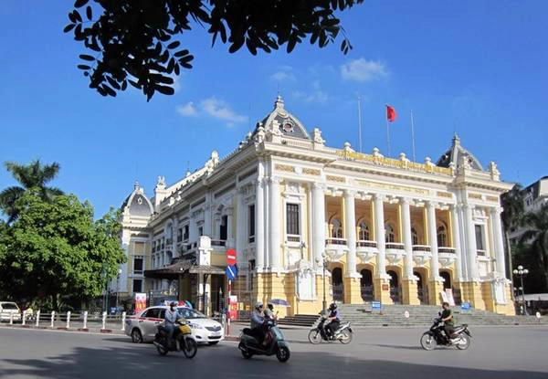 Vẻ đẹp vượt thời gian của Nhà Hát Lớn Hà Nội. Ảnh: Ngọc Thắng - Dũng Minh.