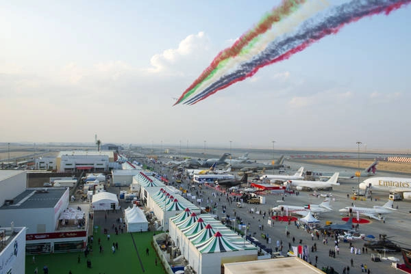Dubai Air Show là sự kiện được những du khách quan tâm đến ngành hàng không trên thế giới cực kỳ quan tâm. Ảnh: gulfbusiness.com Dubai Air Show là sự kiện được những du khách quan tâm đến ngành hàng không trên thế giới cực kỳ quan tâm. Ảnh: gulfbusiness.com