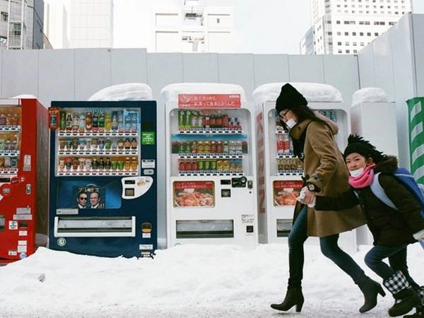 Sapporo có lượng tuyết rơi nhiều. Sapporo có lượng tuyết rơi nhiều.