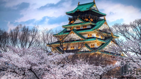 Lâu đài Osaka được xem như biểu tượng của thành phố Osaka. Ảnh: wall.alphacoders.co Lâu đài Osaka được xem như biểu tượng của thành phố Osaka. Ảnh: wall.alphacoders.co