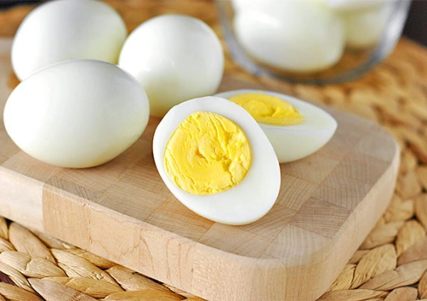 Bị Covid ăn trứng được không?