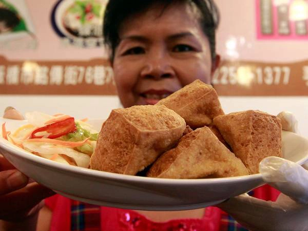 nhung-mon-sieu-ngon-khong-an-se-tiec-o-cho-dem-dai-loan-ivivu-3