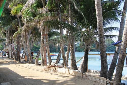 Puka Beach – Một trong những bãi biển yên bình nhất Boracay