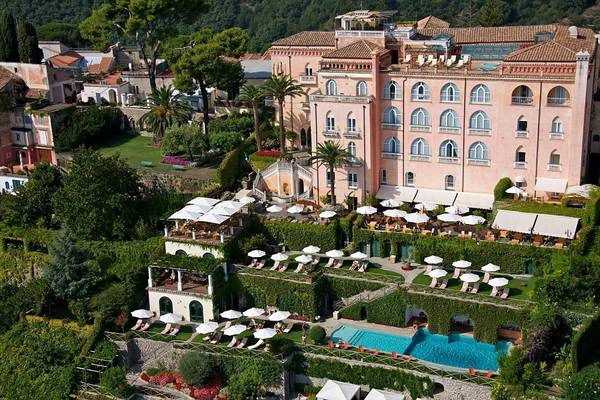Bạn muốn có một khoảng thời gian tuyệt vời ở Italy? Hãy tới Palazzo Avino, khách sạn trăng mật tuyệt nhất châu Âu. Bạn muốn có một khoảng thời gian tuyệt vời ở Italy? Hãy tới Palazzo Avino, khách sạn trăng mật tuyệt nhất châu Âu.