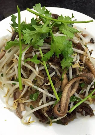 Miến lươn là món ăn yêu thích của nhiều thực khách. Ảnh: Foody Miến lươn là món ăn yêu thích của nhiều thực khách. Ảnh: Foody