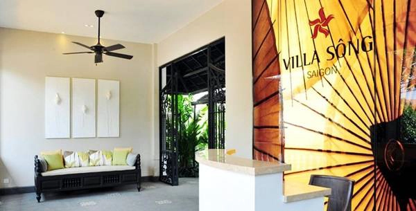 Villa Sông Sài Gòn: Nằm ở Thảo Điền, cách trung tâm thành phố khoảng 8 km, Villa Sông Sài Gòn có 23 phòng với thiết kế sang trọng, đầy đủ tiện nghi. Ảnh: Villa Song.