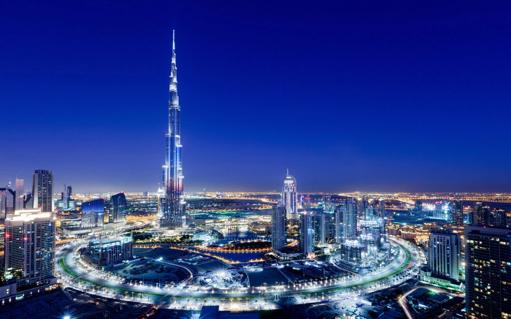 Tháp Burj Khalifa siêu khủng. Ảnh: wallpapers13.co