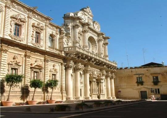 2965_lecce_palazzo_della_prefettura_e_chiesa_di_santa_croce