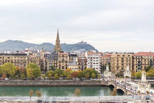 Thành phố San Sebastian xinh đẹp với lối kiến trúc hoa mỹ Thành phố San Sebastian xinh đẹp với lối kiến trúc hoa mỹ