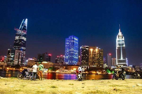Là thành phố đông đúc và nhộn nhịp, phát triển bậc nhất Việt Nam, nơi đây vẫn còn rất nhiều điểm nhấn, những nét riêng để du khách tham quan, tìm hiểu. Ảnh: Hải An. Là thành phố đông đúc và nhộn nhịp, phát triển bậc nhất Việt Nam, nơi đây vẫn còn rất nhiều điểm nhấn, những nét riêng để du khách tham quan, tìm hiểu. Ảnh: Hải An.