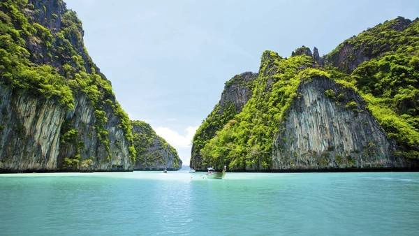 Nhung-thien-duong-du-lich-ngay-gan-Viet-Nam-ma-ban--khong-di-khong-duoc--ivivu-1