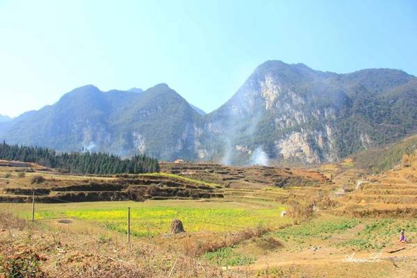 Mùa xuân cũng là mùa đốt nương.