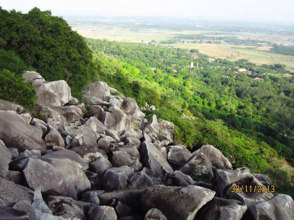 Ảnh 5: phuot.vn. nuibaden-iviu-5