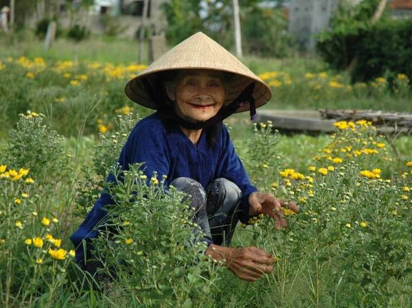 Người dân Hội An hiền hậu, chất phác. Ảnh: vietnamonline.com Người dân Hội An hiền hậu, chất phác. Ảnh: vietnamonline.com