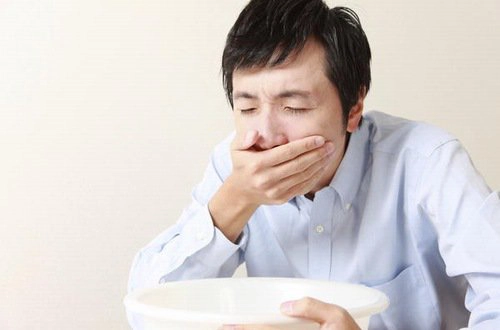 triệu chứng sốt rét