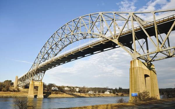 Đường 6, Massachusetts: Tuyến đường dài 190 km này đi qua các đụn cát, bãi biển, hồ thủy triều và những làng chài bình yên. Bạn có thể tham dự lễ hội âm nhạc hay khám phá các phòng tranh của Provincetown, tới các bãi biển đẹp như tranh vẽ hay ngắm toàn cảnh bờ biển quốc gia Cape Cod. Ảnh: Travelandleisure. Đường 6, Massachusetts: Tuyến đường dài 190 km này đi qua các đụn cát, bãi biển, hồ thủy triều và những làng chài bình yên. Bạn có thể tham dự lễ hội âm nhạc hay khám phá các phòng tranh của Provincetown, tới các bãi biển đẹp như tranh vẽ hay ngắm toàn cảnh bờ biển quốc gia Cape Cod. Ảnh: Travelandleisure.