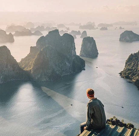 Nhiều du khách nước ngoài cũng tới đây check in. Ảnh: IG Mostamazinglocations. Nhiều du khách nước ngoài cũng tới đây check in. Ảnh: IG Mostamazinglocations.