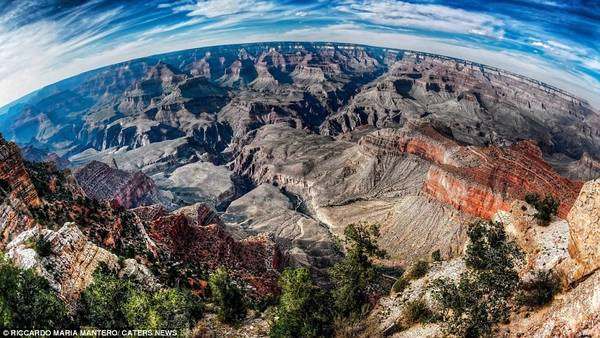 Bức ảnh được chụp tại Mather Point, một trong những điểm chụp ảnh Grand Canyon đẹp nhất. Bức ảnh được chụp tại Mather Point, một trong những điểm chụp ảnh Grand Canyon đẹp nhất.