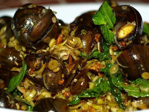 phai-an-gi-de-cam-nhan-het-do-ngon-cua-am-thuc-can-tho-ivivu-25