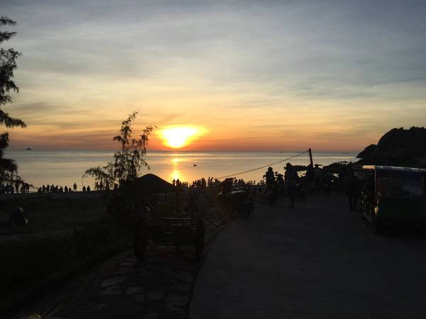 Không gian yên bình vào buổi sớm ở bãi Chướng anami-resort-binh-ba-Không gian yên bình vào buổi sớm ở bãi Chướng-9