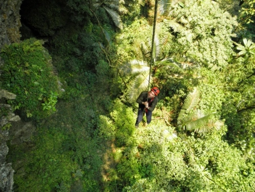 Phát hiện thêm nhiều hang động hùng vĩ tại Phong Nha - Kẻ Bàng