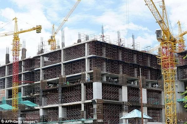 Nhiều nhà đầu tư vào thị trường bất động sản của Campuchia đến từ Nhật Bản, Trung Quốc, Hàn Quốc và Singapore. Nhiều nhà đầu tư vào thị trường bất động sản của Campuchia đến từ Nhật Bản, Trung Quốc, Hàn Quốc và Singapore.