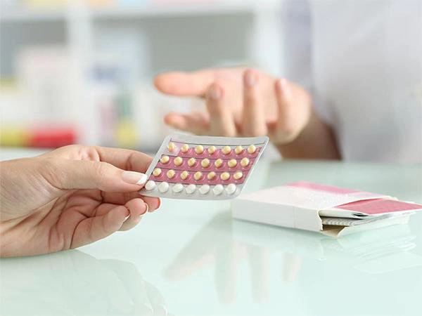 ngoài 40 tuổi có uống được thuốc tránh thai không