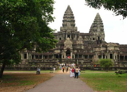 Angkor hùng vĩ - iVIVU.com