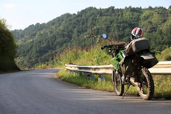 Phượt và cái vinh quang huyền thoại của tuổi trẻ