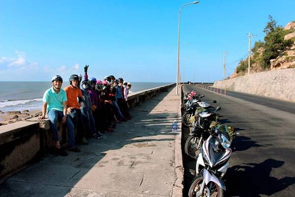 Đèo Nước Ngọt, buổi chiều ngắm hoàng hôn ở đây thì tuyệt vời. Đèo Nước Ngọt, buổi chiều ngắm hoàng hôn ở đây thì tuyệt vời.