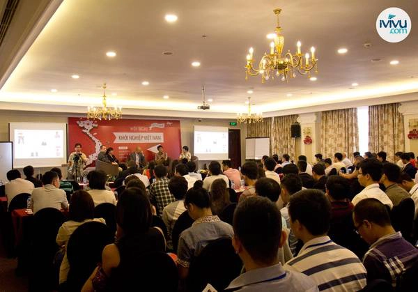 Toàn cảnh Hội nghị. 