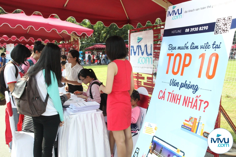 iVIVU.com tham gia ngày hội ‘Hành trình khởi nghiệp’. 