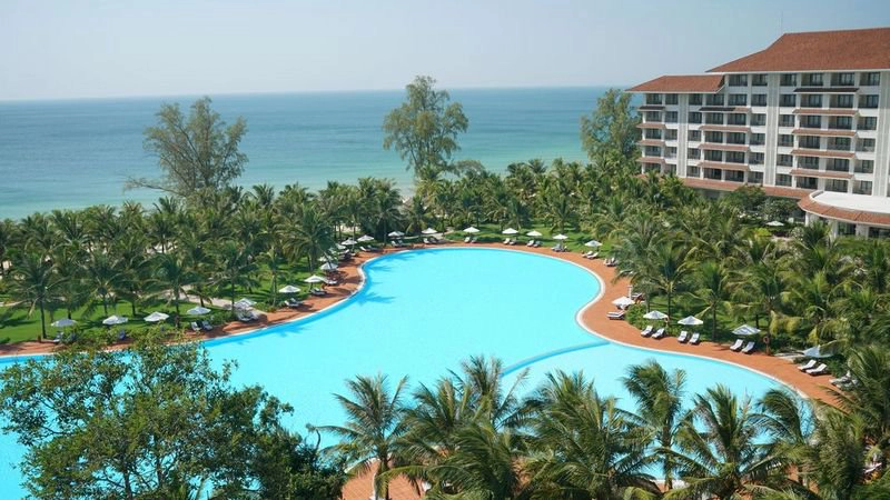 khu-nghi-duong-vinpearl-phu-quoc-1-800x450
