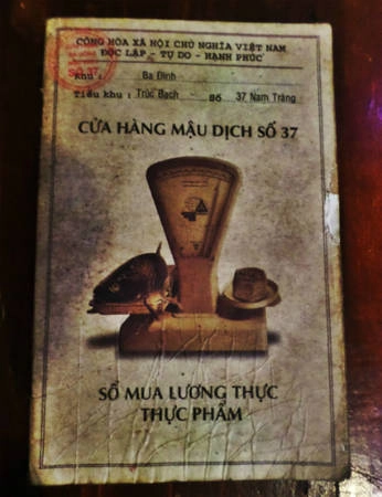 quan-an-goi-nho-thoi-bao-cap-o-ha-noi-ivivu-13