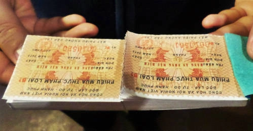 quan-an-goi-nho-thoi-bao-cap-o-ha-noi-ivivu-14