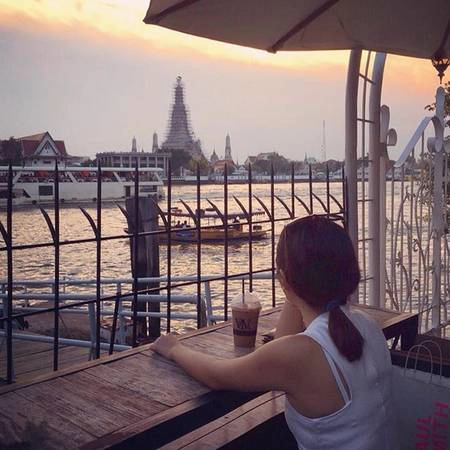 Ban công lộng gió ở Vivi The Coffee Place sẽ là nơi lý tưởng để thư giãn. Ảnh: vivi_coffeeplace Ban công lộng gió ở Vivi The Coffee Place sẽ là nơi lý tưởng để thư giãn. Ảnh: vivi_coffeeplace