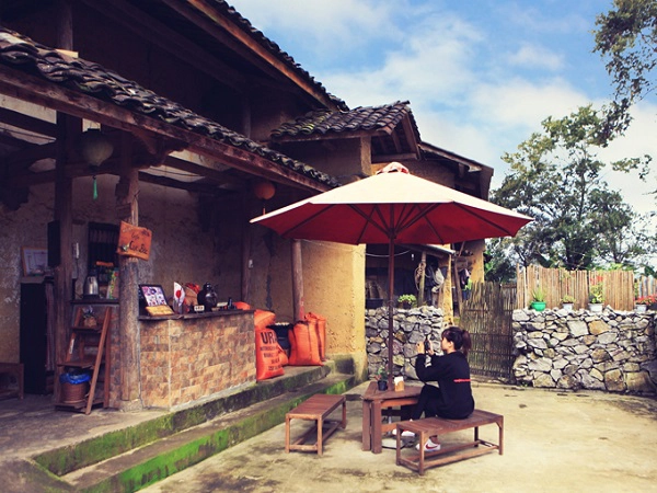 quan-ca-phe-cuc-bac-tinh-yeu-noi-quan-tai-cua-mot-nguoi-nhat-ivivu-3