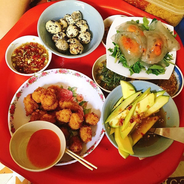 ret-cam-cam-chieu-ve-chi-em-nho-ru-nhau-qua-5-quan-oc-nong-ngon-co-tieng-o-ha-noi-ivivu-20
