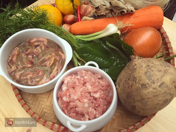 ruoi-mon-dac-san-nhin-thi-so-nem-thu-thi-me-rieng-co-cua-mien-bac-ivivu-9