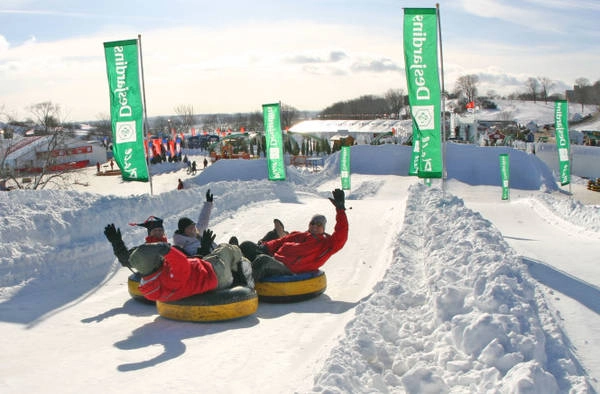  Một cuộc tranh tài ở lễ hội Quebec - Ảnh: shawconnect
