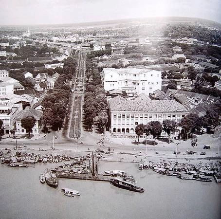 Bến Bạch Đằng năm 1955