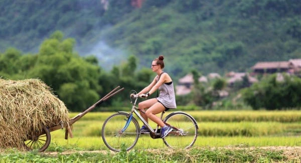 Ở Mai Châu Ecolodge bạn được mượn xe đẹp miễn phí để đi vào thăm các bản người dân tộc Ở Mai Châu Ecolodge bạn được mượn xe đẹp miễn phí để đi vào thăm các bản người dân tộc