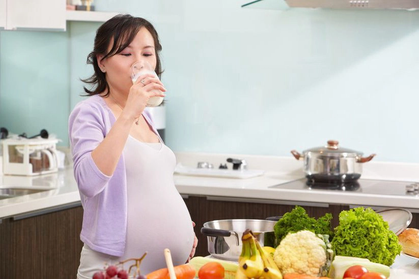 sắt và canxi uống cách nhau bao lâu